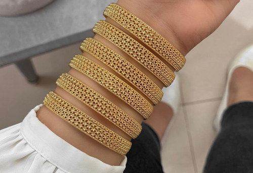 النگو اماراتی فیوژن طلایی براق زنانه جدید طرح طلا .لانه زنبوری ،وارداتی باکیفیت بالا