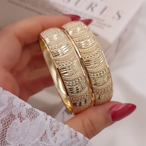 تکپوش زنانه طلاروس اصل طرح جدید کپی طلا،۱/۵سانت،۲عددی