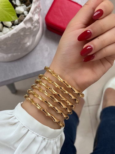 النگو استخوانی اماراتی جدیدطرح طلا رنگثابت براق