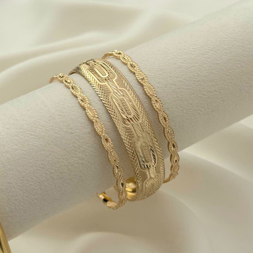 النگو جدید طلاروس اصل ۴ میلی ِمشابه طلا رنگ ثابت تضمینی