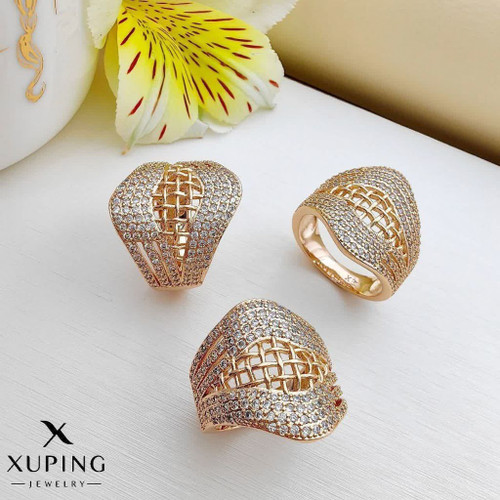 انگشترجواهری زنانه طرح طلا برندژوپینگ.رنگثابت آبکاری طلا۱۸عیار