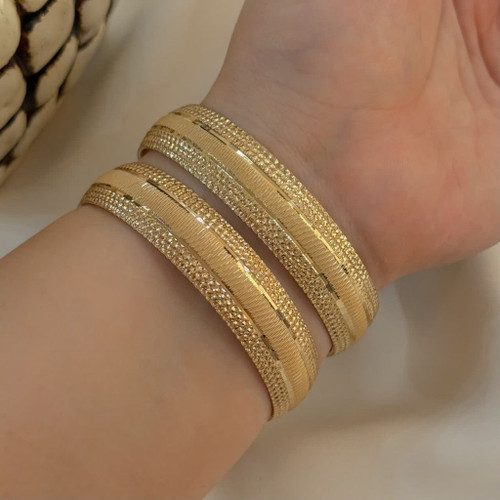 تکپوش طلاروس اصل جدید طرح طلا رنگثابت تضمینی ۱/۵سانتی